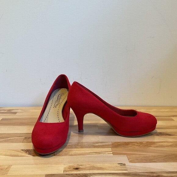 City Classified Comfort Red Suede Platform Heels Size 5 - Picture 7 of 13